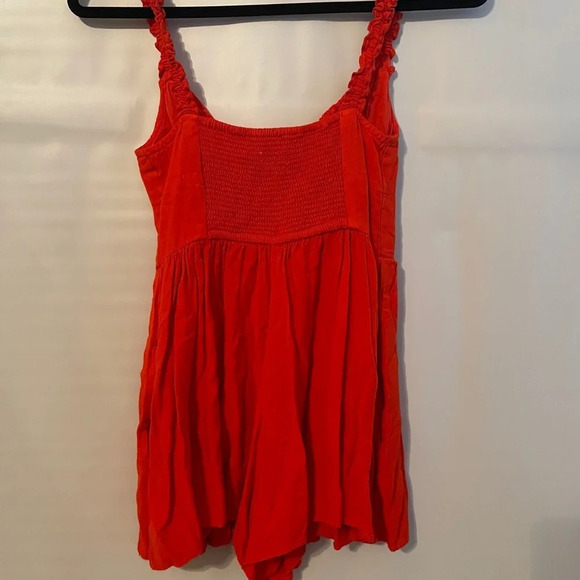 Urban Outfitter Tate Romper - Picture 6 of 7